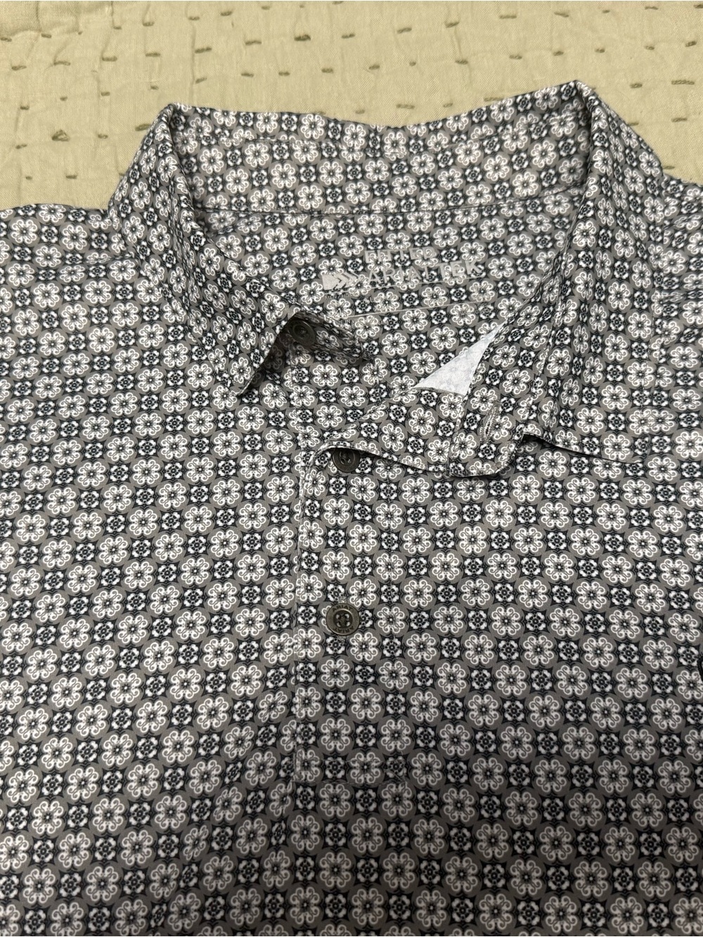 Ariat Fitted Geometric Print Button-Up Polo XXL